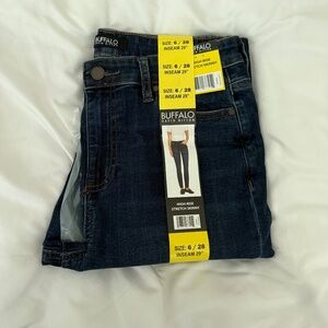 buffalo skinny jeans  size 6   details:  -29" inseam -NWT -high rise -stretch sk